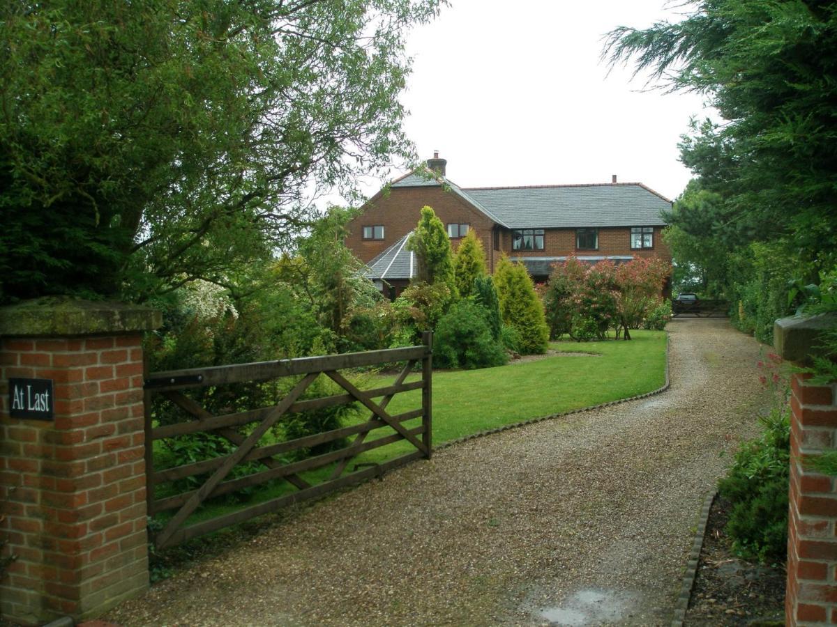 At Last Bed & Breakfast Edlington 外观 照片